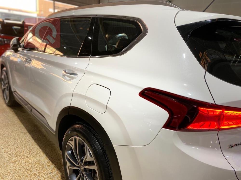 هيونداي سانتافي